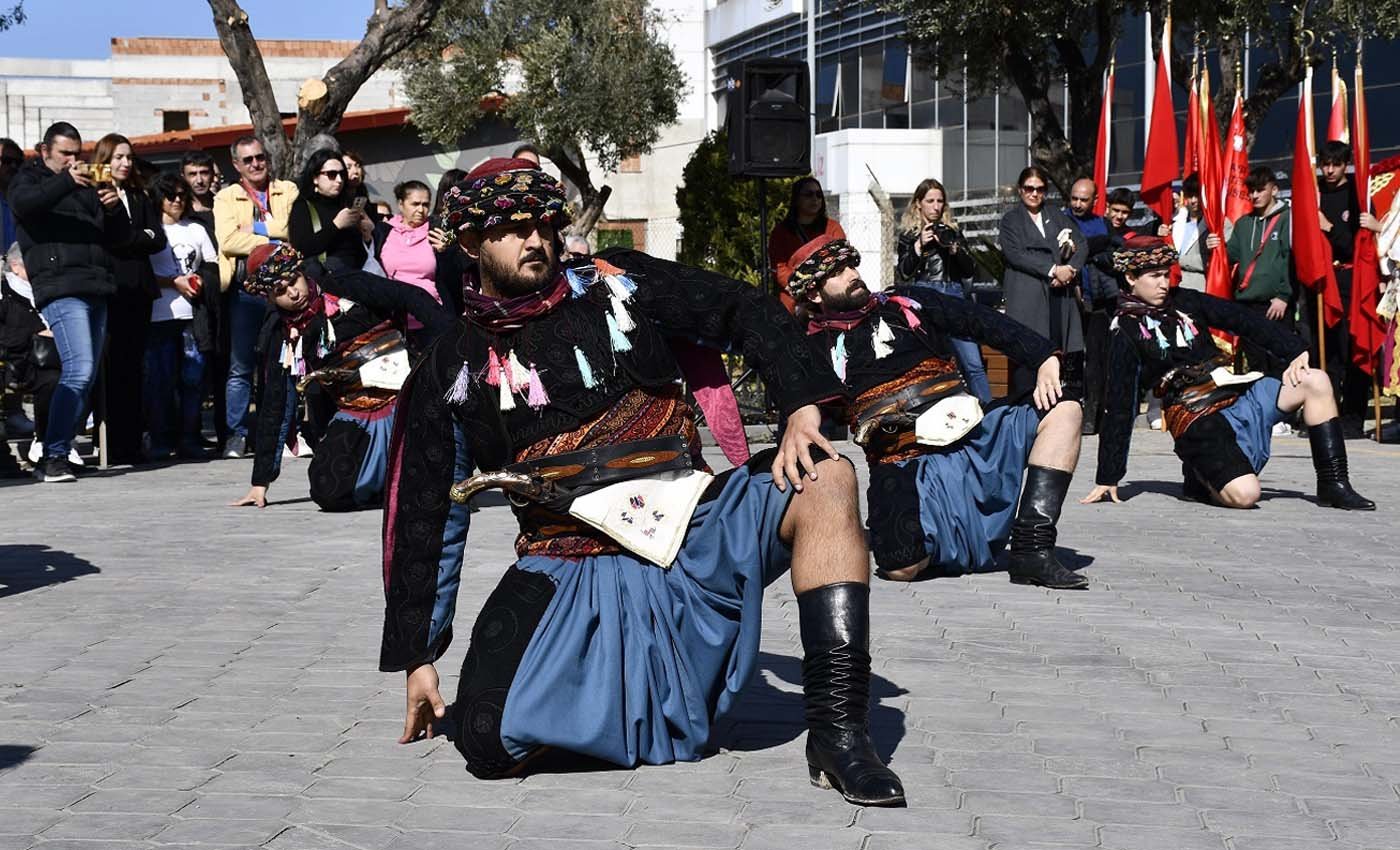 Atatürk’ün Kuşadası’na gelişi kutlandı