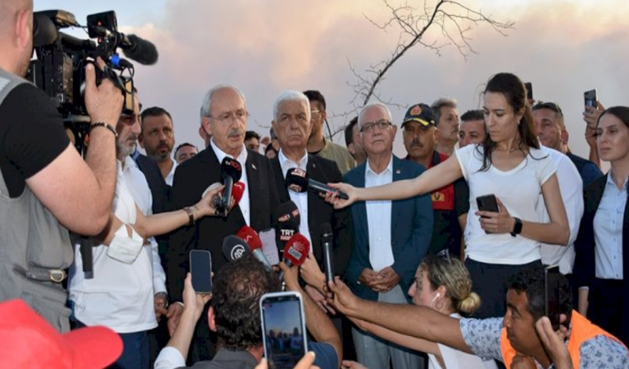 Kılıçdaroğlu, Marmaris yangınını yerinde inceledi..